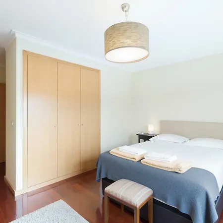 Apartment Dehouse Porto