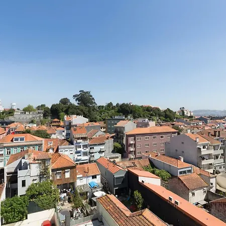 Dehouse * Porto